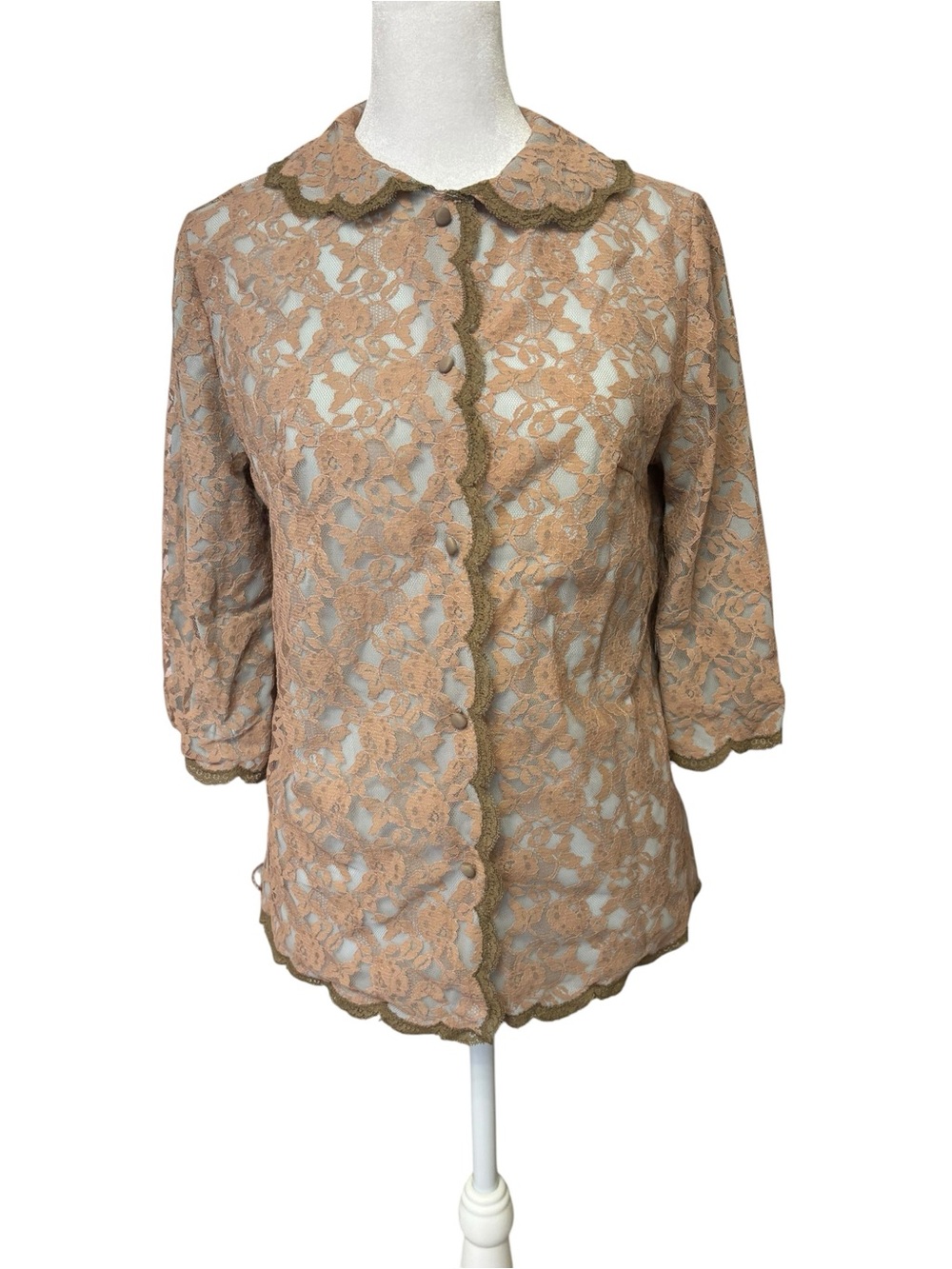 Vintage Gossard Artemis Lace Blouse – Size Medium, 32 🌸